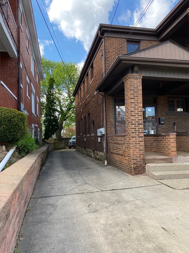 Photo - 2956 Espy Ave Unit 2956