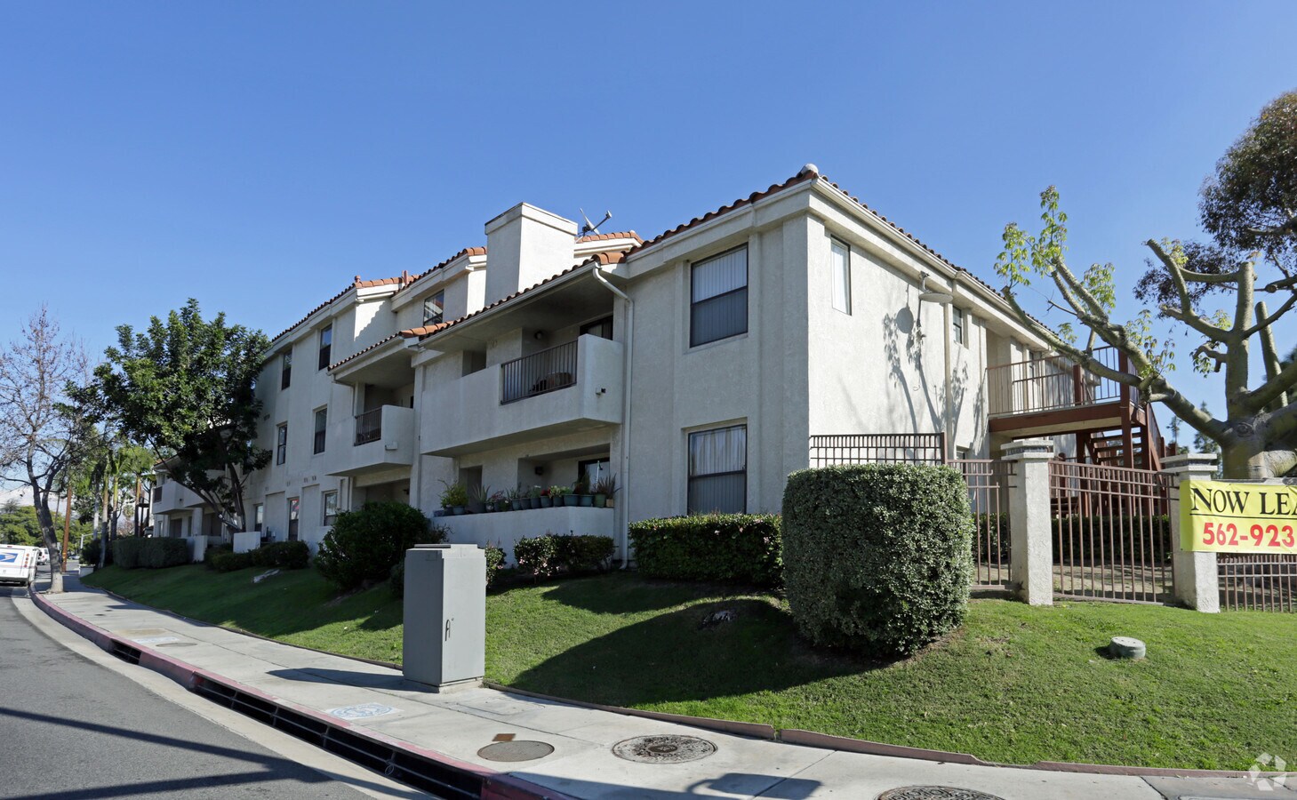 Portofino Village Apartments - Portofino Village Apartments
