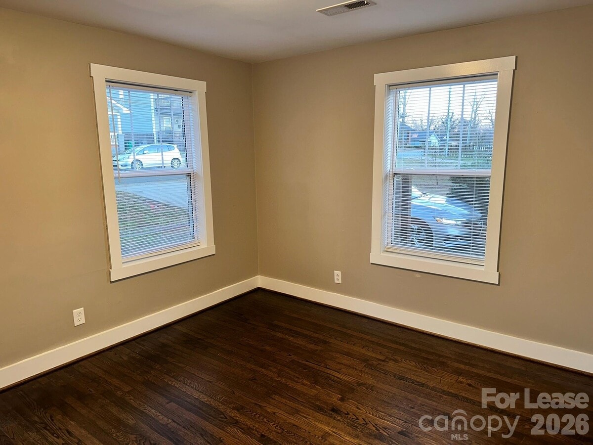 Photo - 1701 Parson St Unidad 1