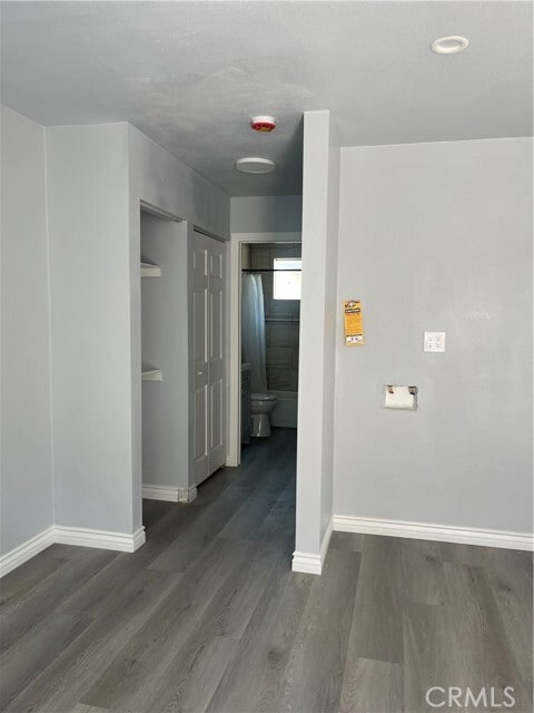 Photo - 1215 1/2-1212 W 104th St