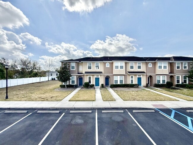 Building Photo - 8955 Walnut Gable Ct