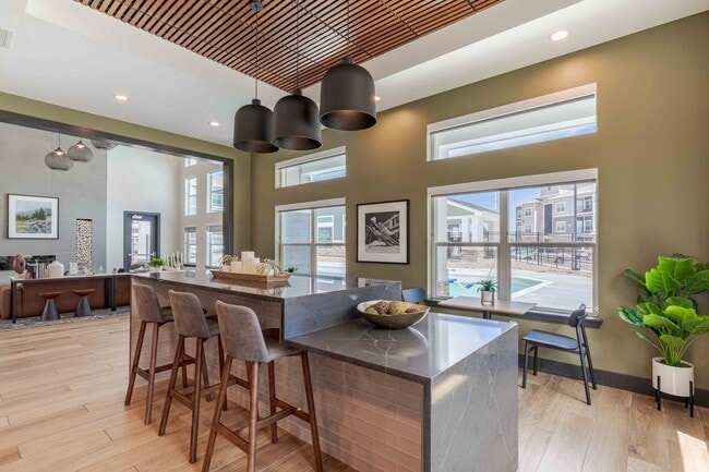 Photo - InterQuest Ridge