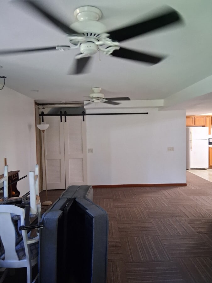 Efficiency unit. - 217 Kalamo St Apartment Unit Efficiency