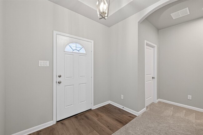 Photo - 2320 Cedar Pl Dr