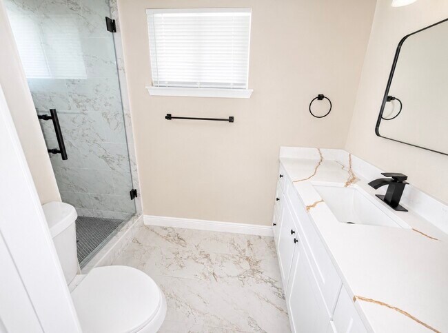 Photo - 2806 Spa Dr
