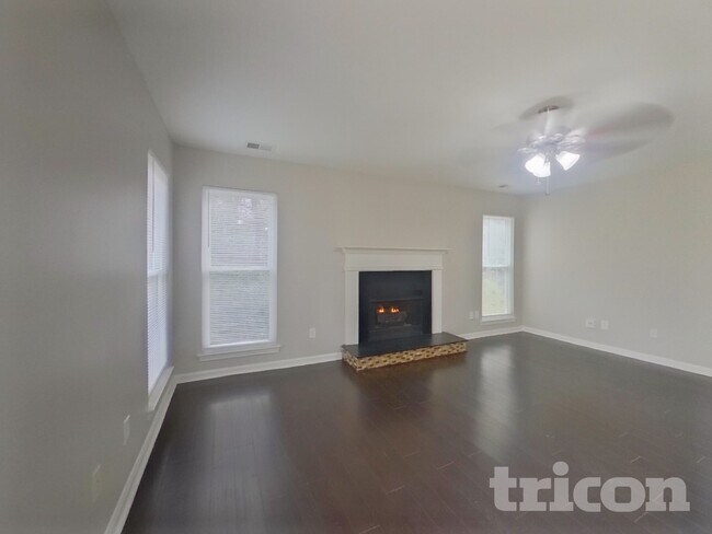 Photo - 7804 Royce Hall Ln