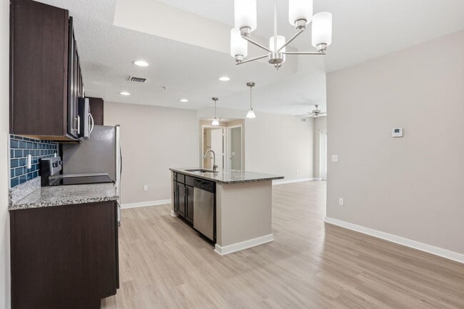 Photo - 3611 High Ridge Rd Unidad 302