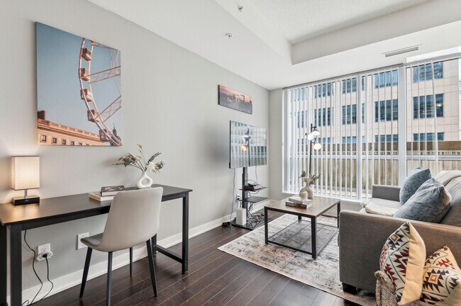 199 Richmond St W Unit SI FL1-ID1030993P