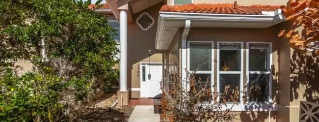 Building Photo - 1760 St Tropez Ct