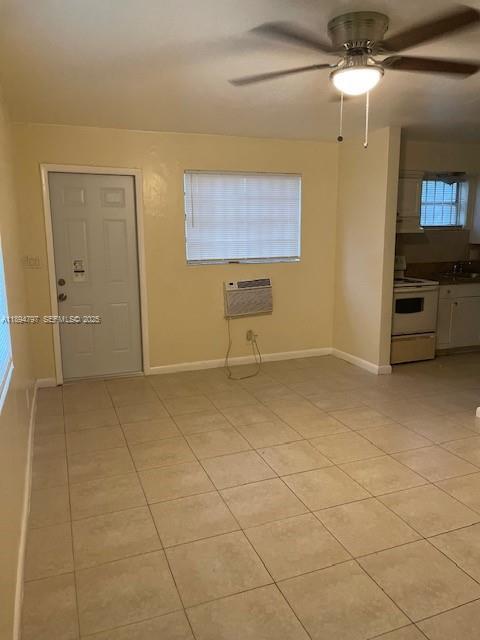 Building Photo - 2701 NW 12th Ct Unit 1