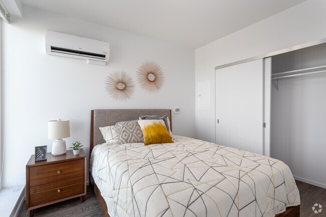 1BR, 1BA - 578SF - Boxcar Apartments