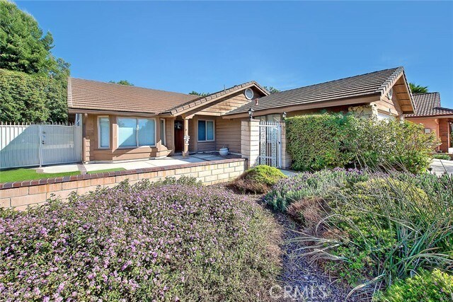 Photo - 22 Gunsmoke Ave