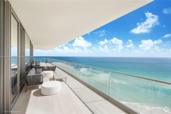 Building Photo - 18975 Collins Ave Unit 1400 Rental