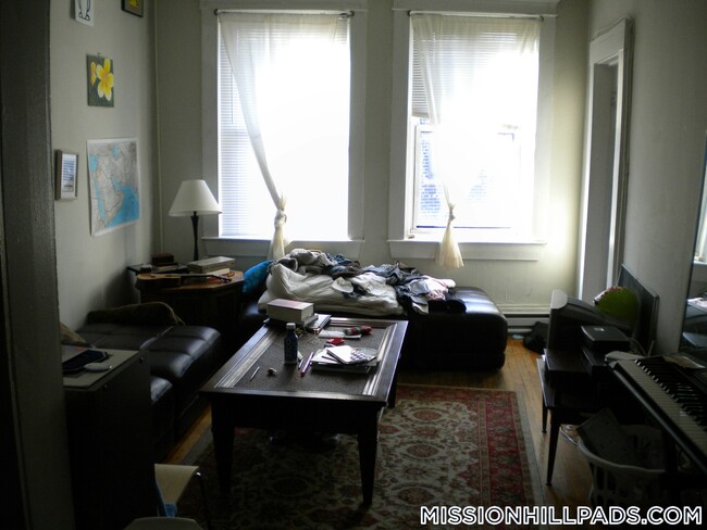 Photo - 881 Huntington Ave Apartment Unit 12