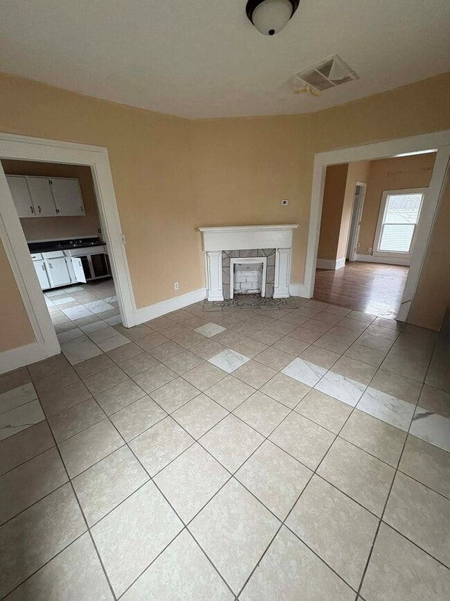 Photo - Cozy City Home!