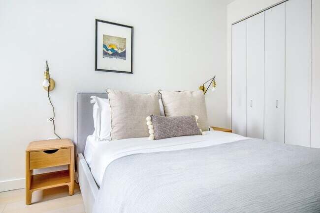 Photo - 5-09 48th Avenue Unit 802