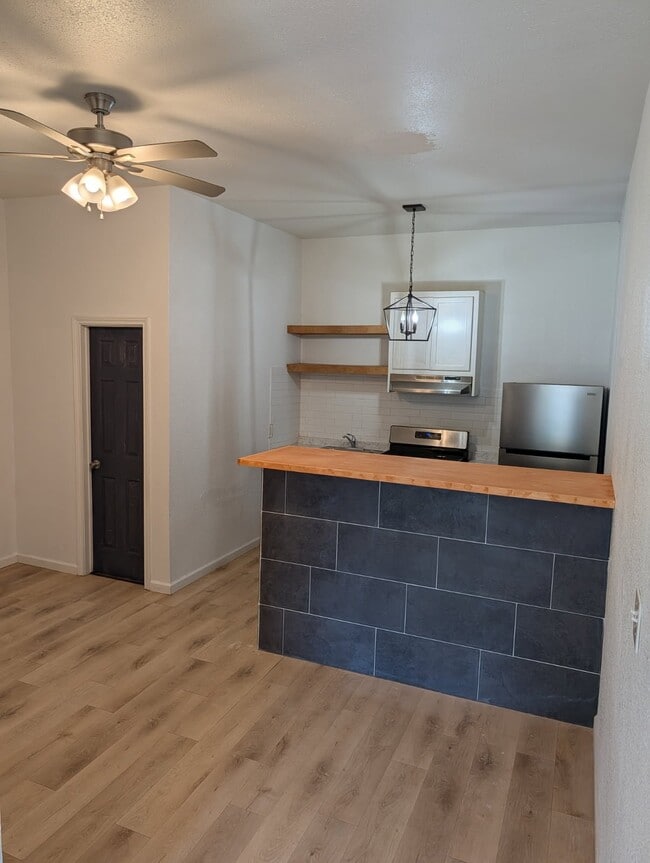 Building Photo - 5318 Laura Koppe Rd
