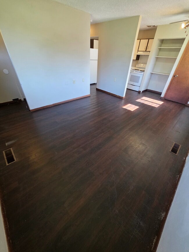 Photo - *WINTER MOVE-IN SPECIAL*
1 Bedroom | 1 Bat... Unidad 10 C
