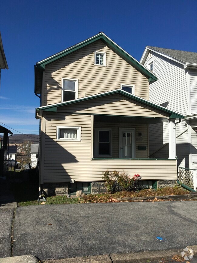 Building Photo - 1024 2nd Ave Rental