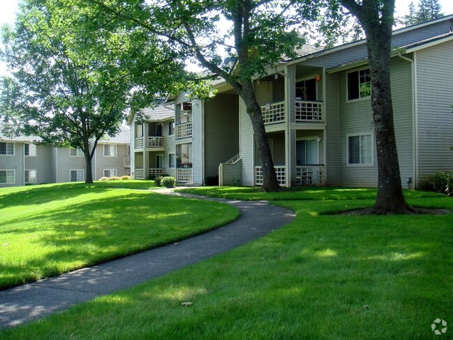 Building Photo - The Huntington Apartments