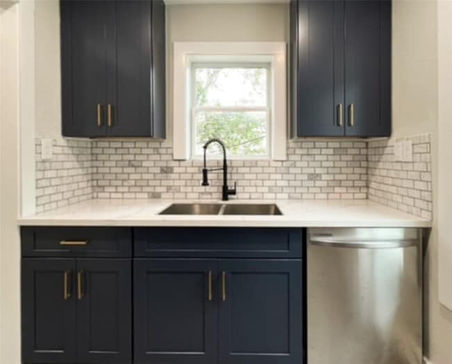 Photo - 4704 Greenbriar Dr