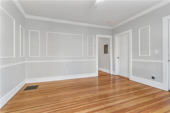 Photo - 382 Orms St Unidad 1