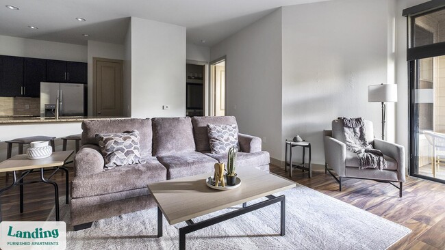 Building Photo - 2626 Fountain View Dr