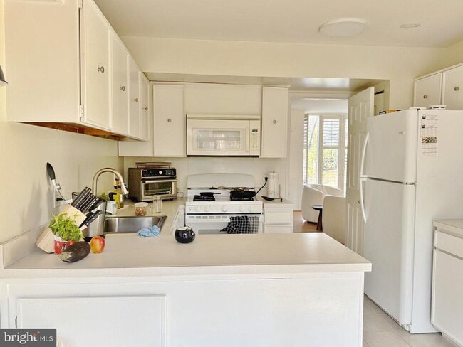 Photo - 10753 Deborah Dr