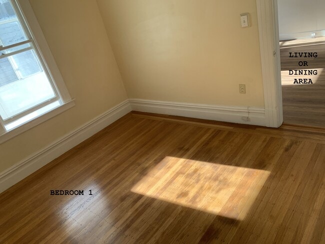 Photo - 168 Lexington St Unidad 168