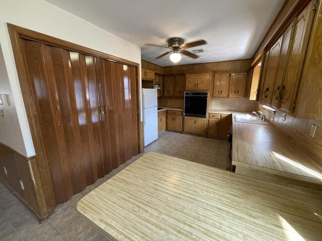 Photo - 5124 Dogwood Rd