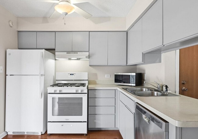 Photo - 11 Echo Ct Unidad 12