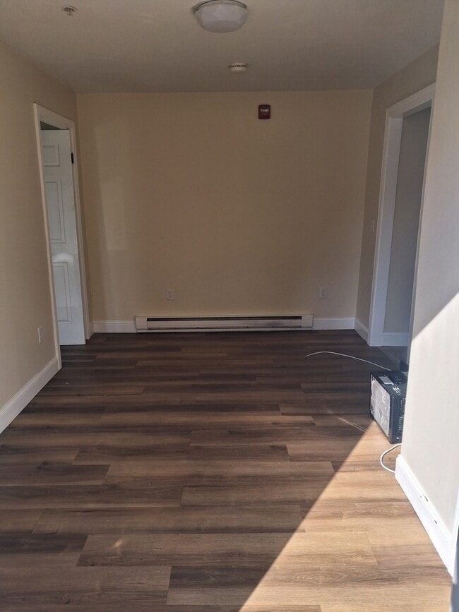 45 Everett St Unit 1