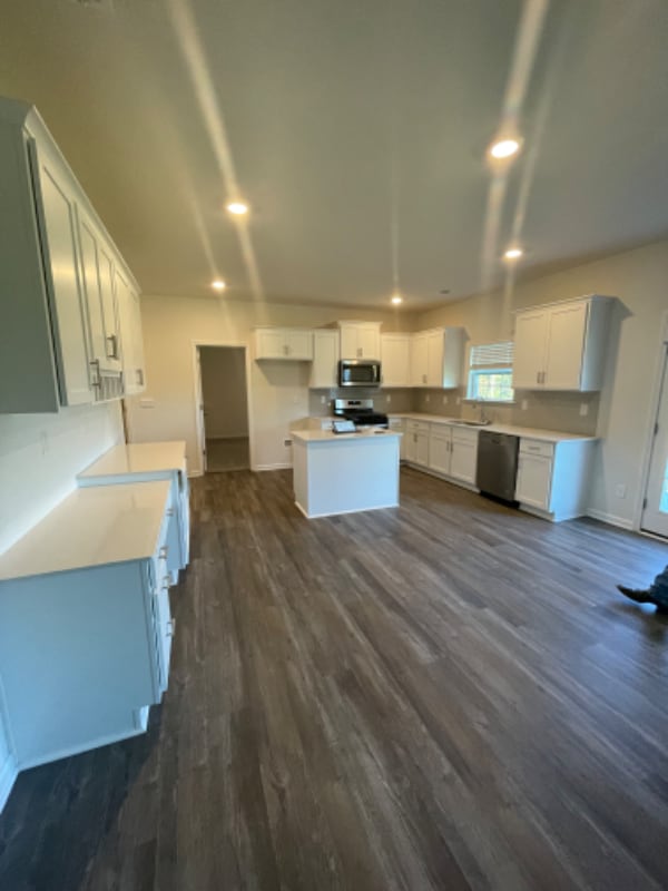 Photo - 165 gaintoak Ave