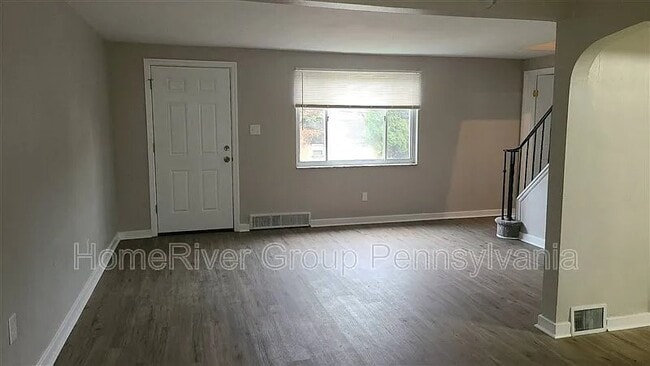 Photo - 322 Beulah Rd