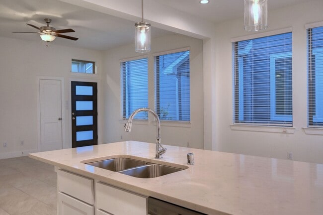 Photo - 1535 Crystal Stream Dr