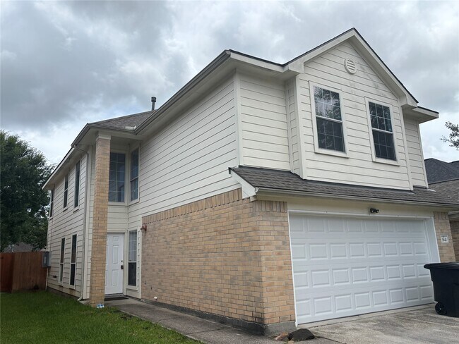 Photo - 13642 Rural Oak St