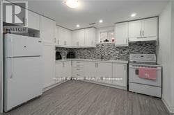 Photo - 2255 Whitewood Cres