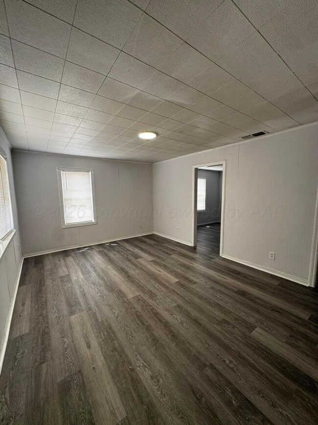 Photo - 3/1.5 ready to move in