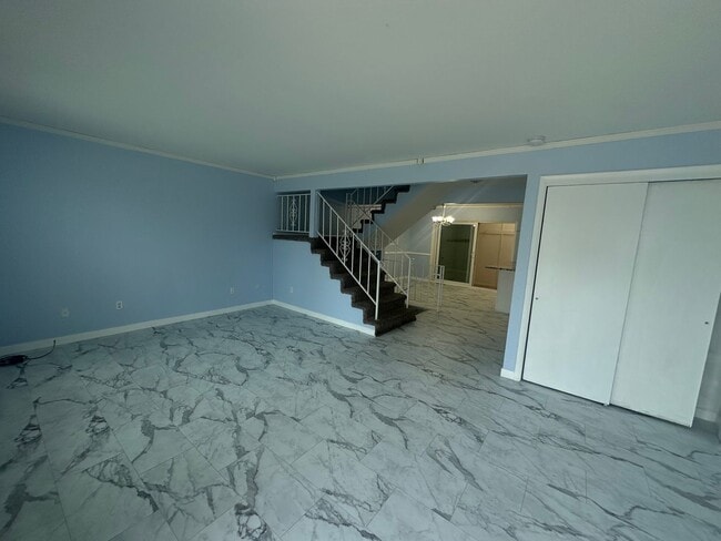 Photo - Long Realty & Property Management LLC - 4 bedroom 2.5 Bathroom in Aurora