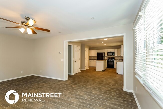 Photo - 12512 Woodside Falls Rd