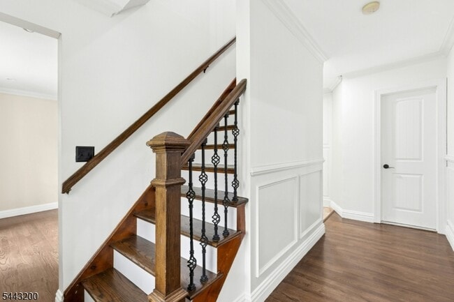 Photo - 162 Mountainview Dr