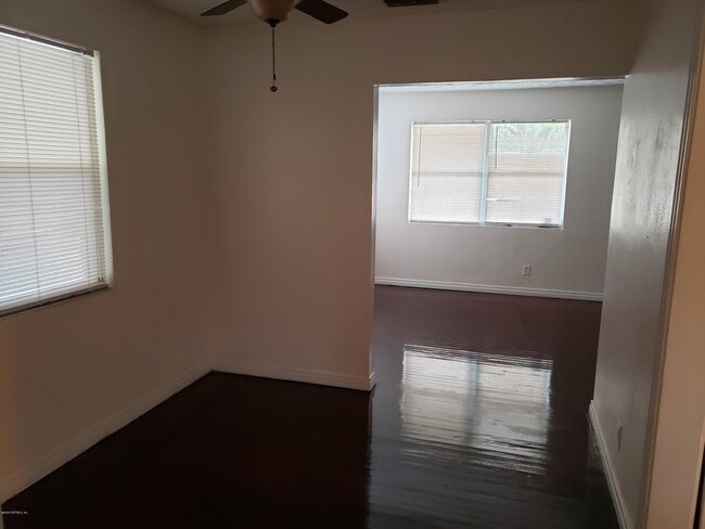 Photo - 2334 Rogero Rd