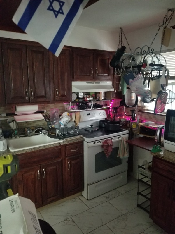 Photo - 202 W 1st St