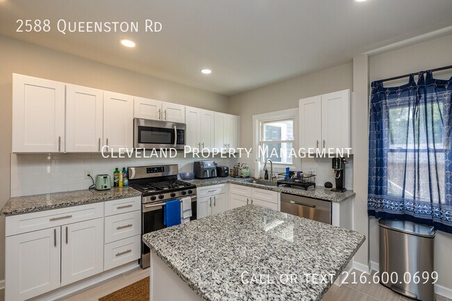 Photo - 2588 Queenston Rd
