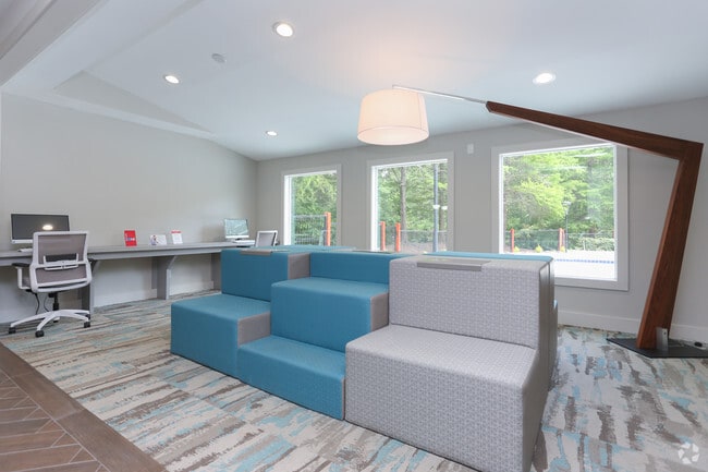 Café Internet - Indian Trail Apartments