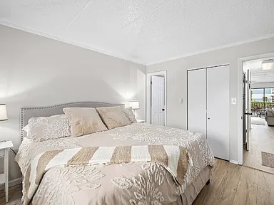 Photo - 16 51st St Unidad 108
