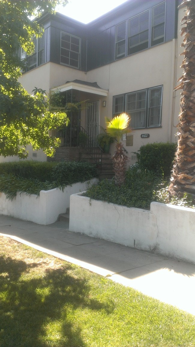 Photo - 4424 Clinton St Unit 2