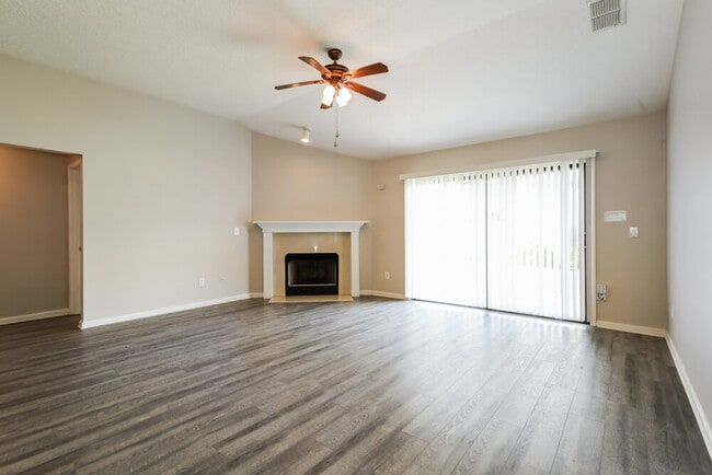 Photo - 3039 Stonewood Way