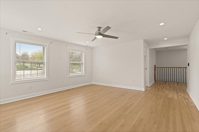 Photo - AVAILABLE NOW! 2 Bedroom 1 Bathroom Duplex in Kansas City $1400 Unit 4605 Harrison St B