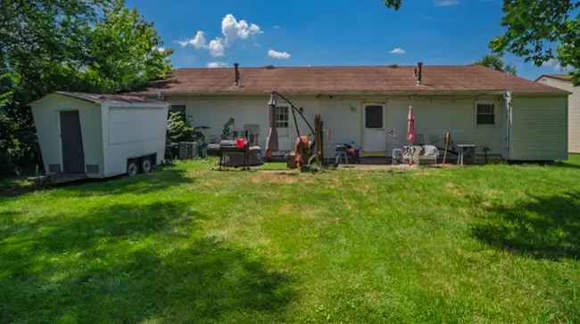 Photo - 5770 Stormcroft Ave Unit 5770